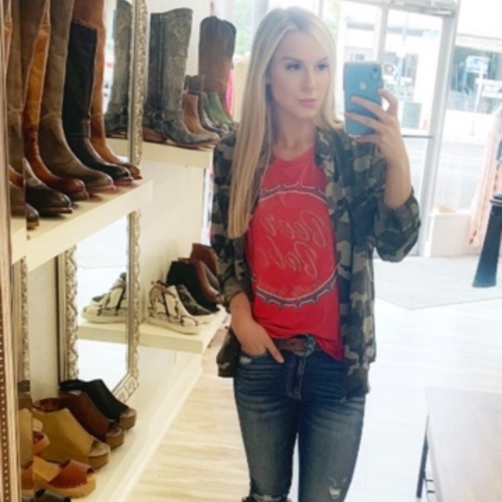 Graphic Tank Tops - Picture 2 of 2
